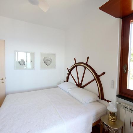 Polanesi Sea View Home Sori Esterno foto
