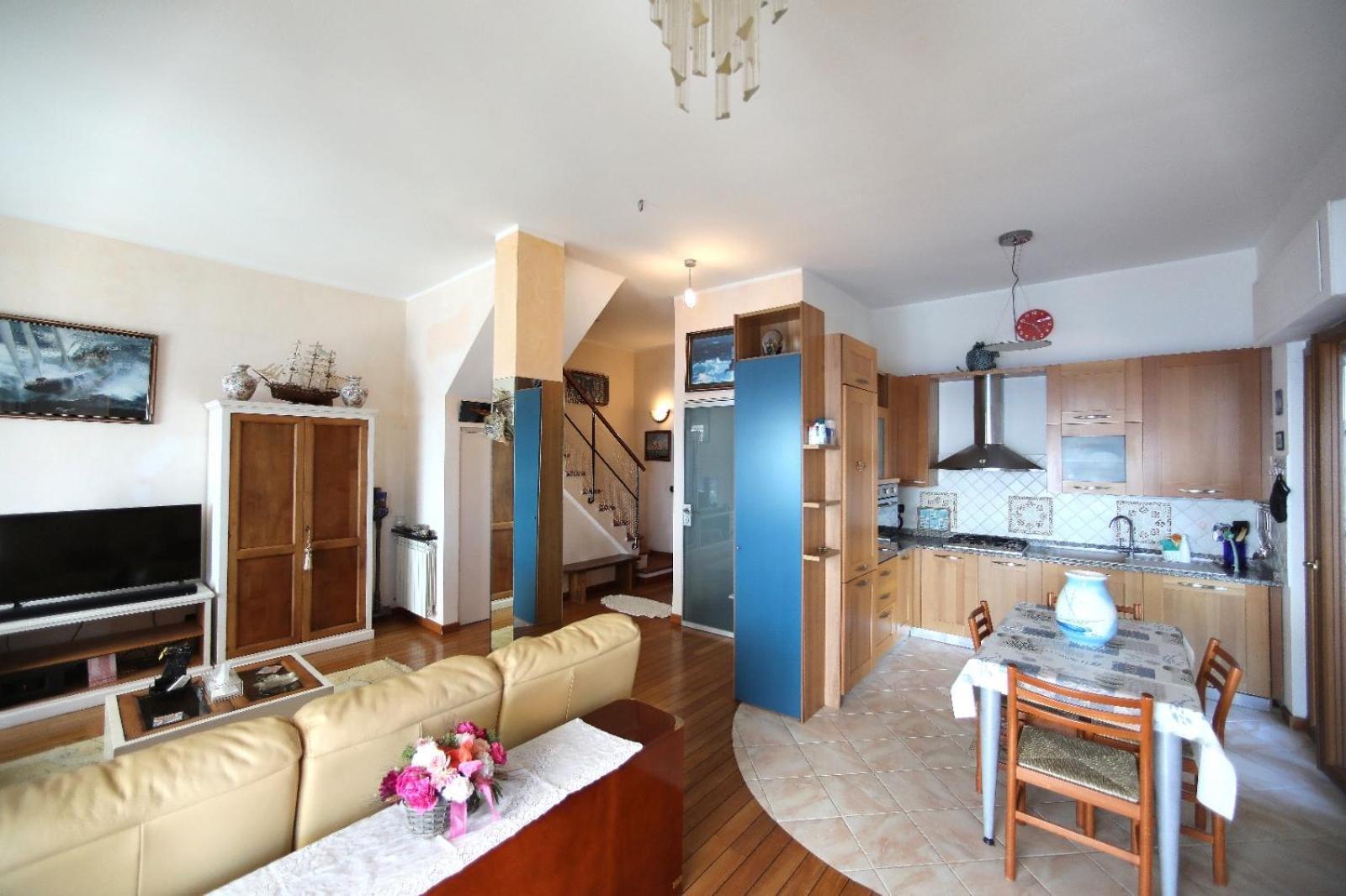 Polanesi Sea View Home Sori Esterno foto