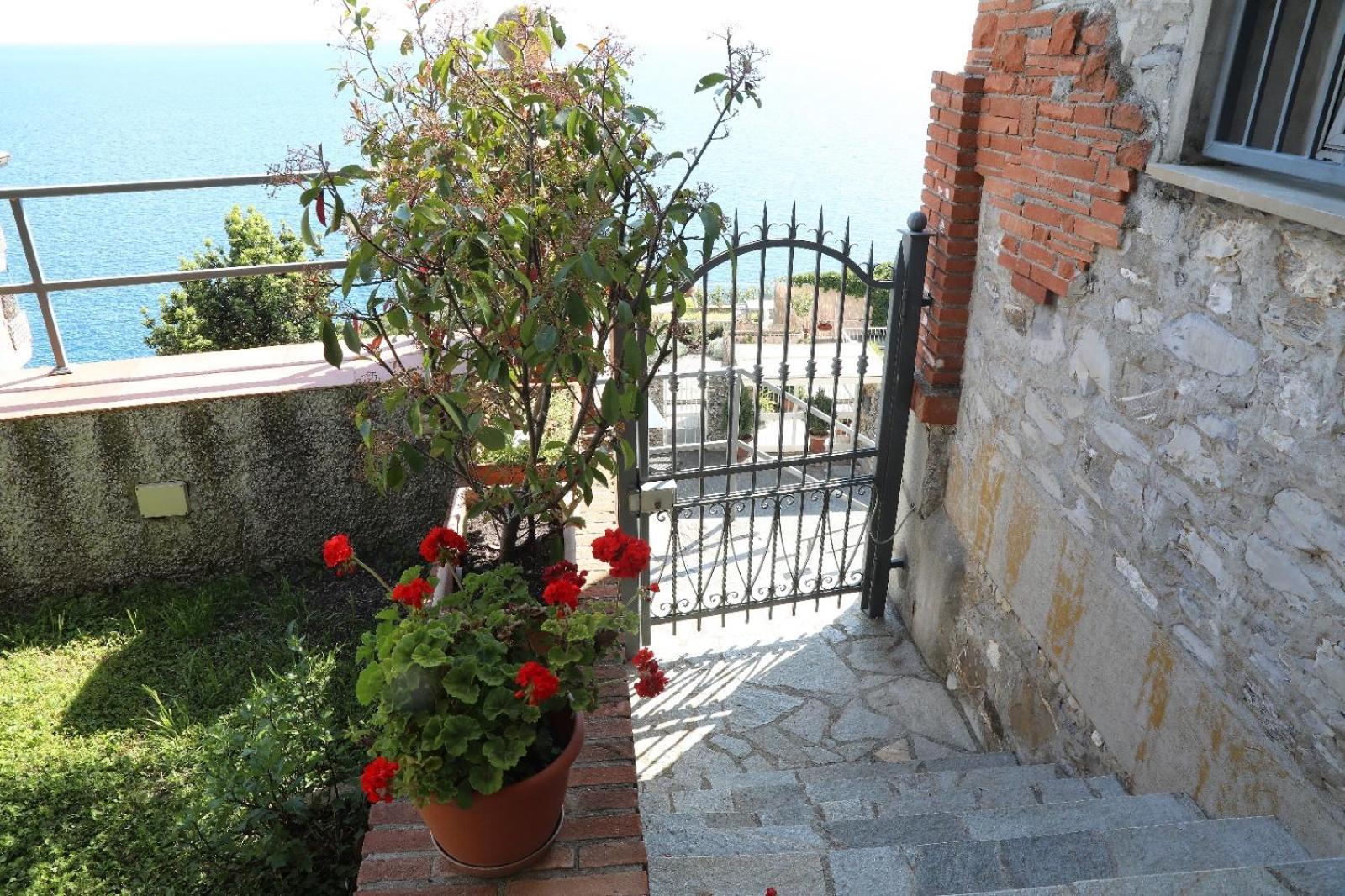 Polanesi Sea View Home Sori Esterno foto